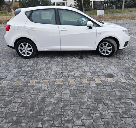 Seat Ibiza cena 19500 przebieg: 192000, rok produkcji 2010 z Radom małe 29